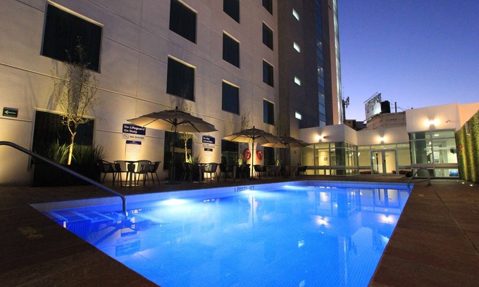 Leon Hotel | Hampton Inn by Hilton Leon Guanajuato