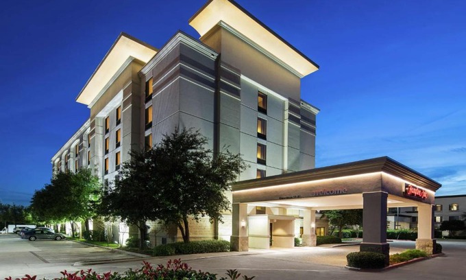 Las Colinas Hotel | Hampton Inn Dallas Irving Las Colinas