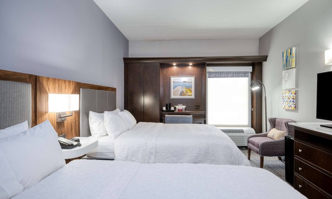 Janesville Hotel | Hampton Inn Janesville