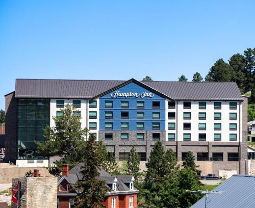 Deadwood Hotel | Hampton Inn Lead