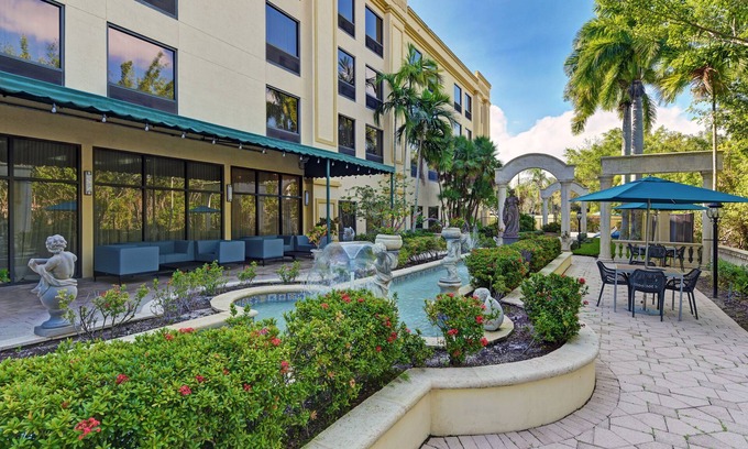 Palm Beach Gardens Hotel | Hampton Inn Palm Beach Gardens