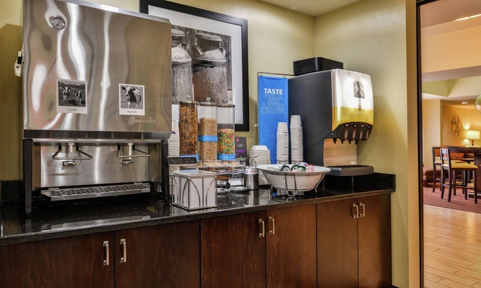 Garner Hotel | Hampton Inn Raleigh/Clayton I-40