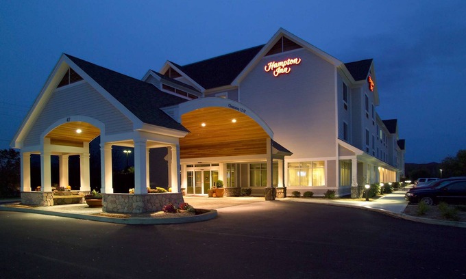 East Haven Rutland County Hotel | Hampton Inn Rutland