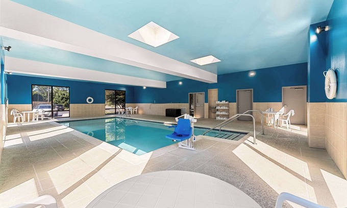 Stroudsburg Hotel | Hampton Inn Stroudsburg/Poconos