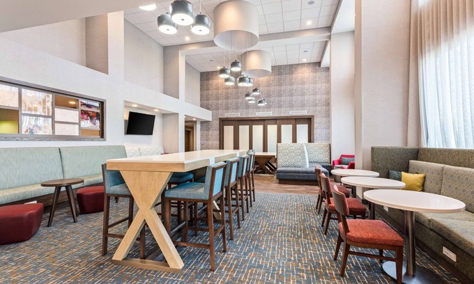 Alachua Hotel | Hampton Inn & Suites Alachua I-75