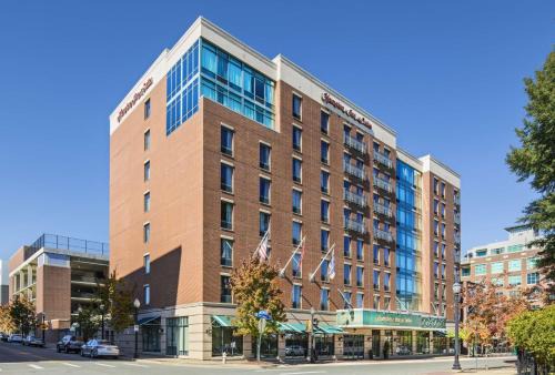 Downtown Little Rock Hotel | Hampton Inn & Suites Little Rock-Downtown