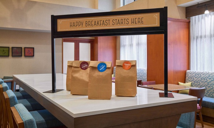 Smithfield Hotel | Hampton Inn & Suites Providence/Smithfield
