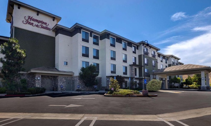 San Luis Obispo Hotel | Hampton Inn & Suites San Luis Obispo