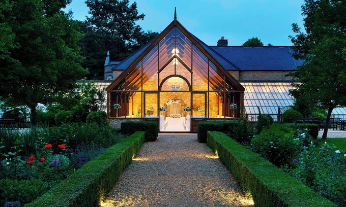 Ware Hotel | Hanbury Manor Marriott Hotel & Country Club