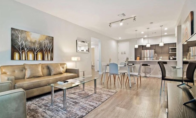 Menlo Park Apartment | Hand rail, Security & Heating | Near Stanford Hospital | Menlo Park