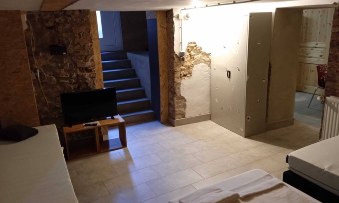 Bielefeld Apartment | #HANDWERKER Rustic City Apartment Bielefeld Mitte