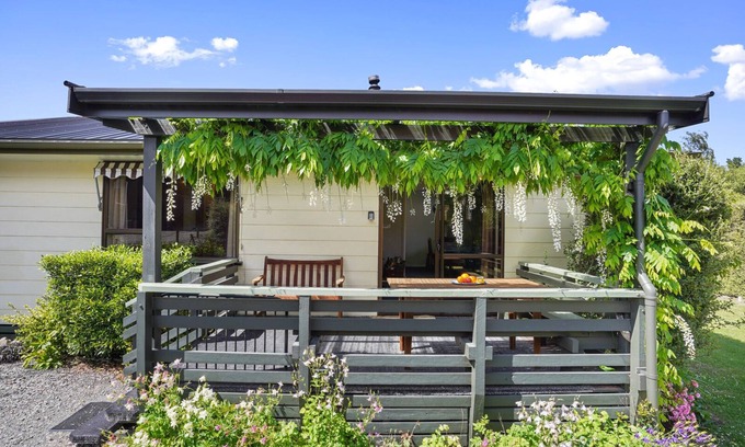 Hanmer Springs House | Hanmer Honey - Hanmer Springs Holiday Home