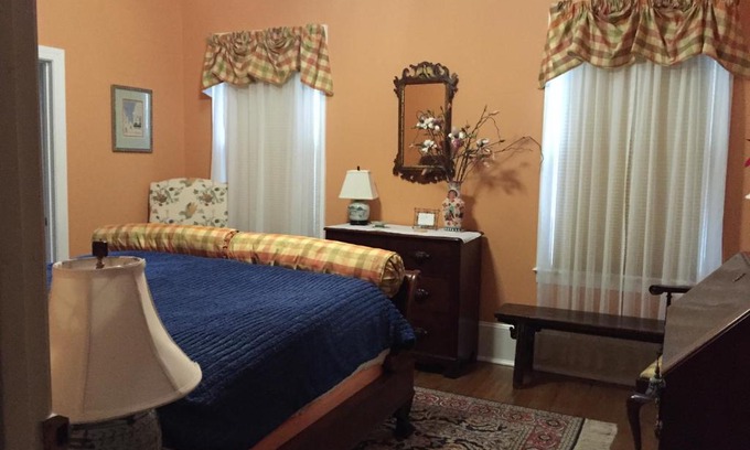 New Bern Bed & Breakfast | Hanna House Bed & Breakfast