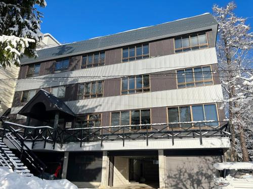 Hokujo Apartment | Happo View Apartments
