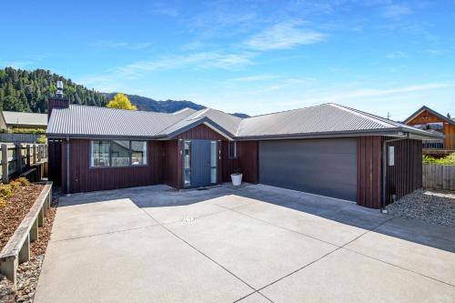 Hanmer Springs House | Happy Hanmer - Hanmer Springs Holiday Home