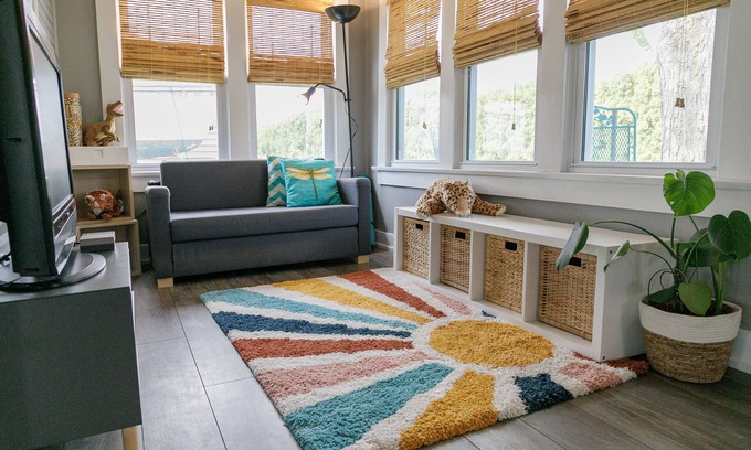Russells Point House | Happy Harbor: cute cottage 1 block from Indian Lake.
