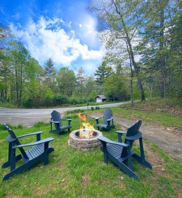 Highlands House | Happy Hiker
