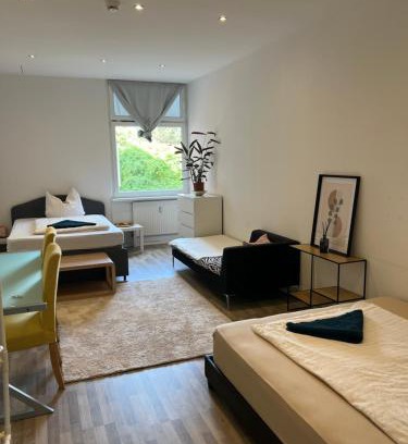 Tempelhof House | Happy Home shared apartment