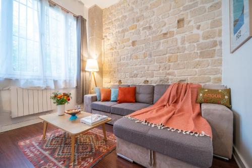 Arsenal Apartment | Happy Stay Paris - Tournelles Garden