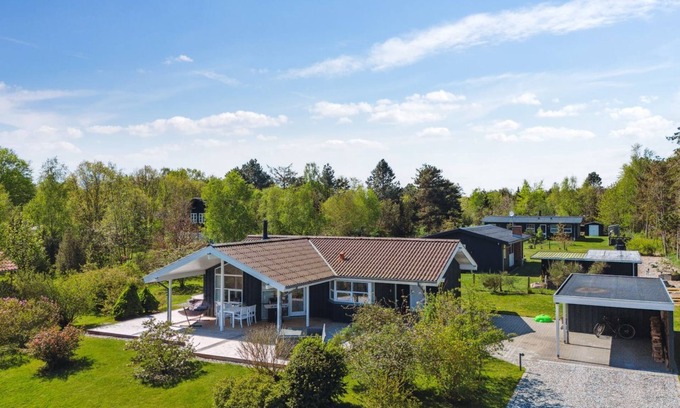Ørsted House | "Harald" - 300m from the sea by Interhome