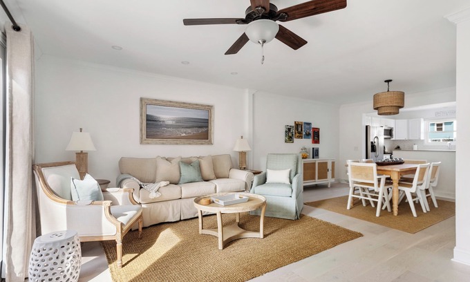 Mount Pleasant House | Harbor Breeze | 5 Minutes To Beach