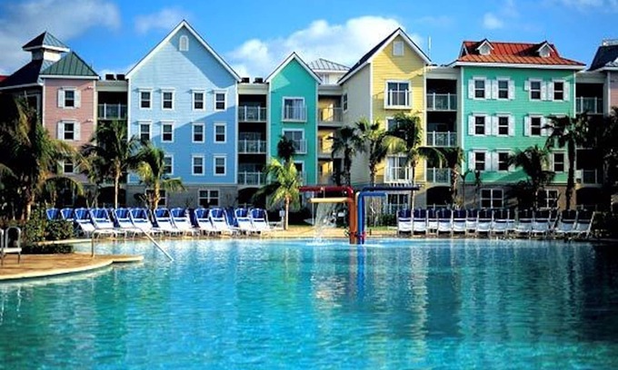 Paradise Island Resort | Harborside Resort Atlantis-2 Bedroom Deluxe Villa-Atlantis Wristbands Included