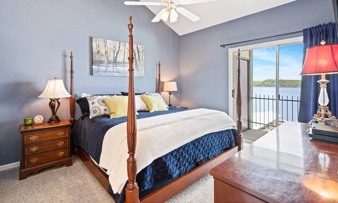 Lakeland Condo | Harbour Towne- 3 bdrm, amazing main channel views!