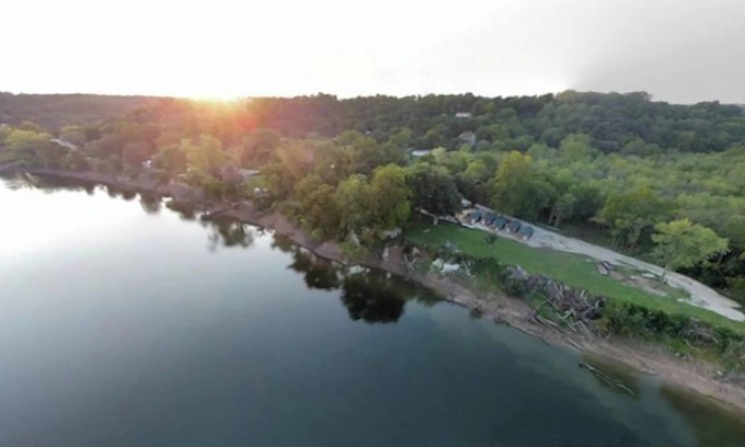 Tuscumbia Cabin | Harold Tiny Cabin/Osage River