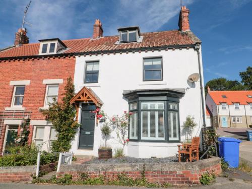 Briggswath House | Harriet's Cottage