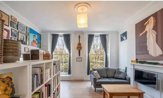 Finsbury Apartment | Harry Potter Luxury Studio