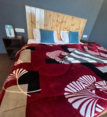 Yamunotri Hotel | Harsil Heights