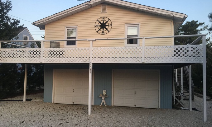 Harvey Cedars House | Harvey Cedars, 1 Block to Beach, 5 star reviews,