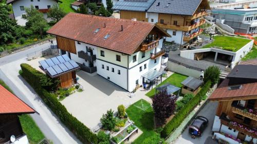 Fendels Apartment | Haus Alpenpanorama