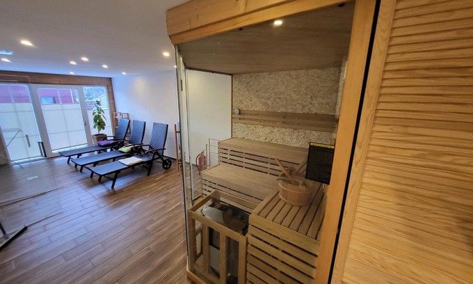 Oberwiesenthal House | Haus am Berg - großes Haus mit Sauna für bis zu 10 Personen unweit vom Skihang