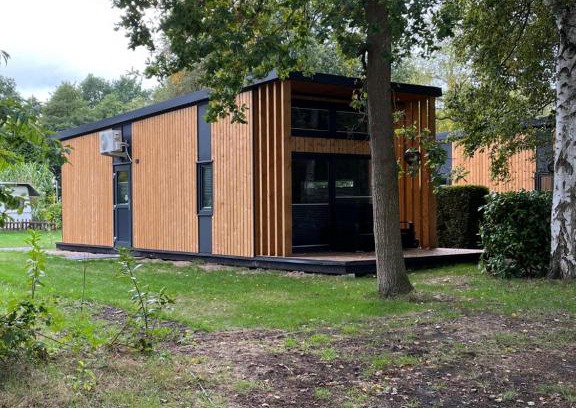 Papenburg House | Haus am See 1 direkt am See