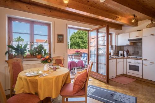 Kressbronn Apartment | Haus Desor