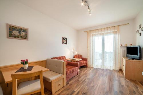 Schenna Apartment | Haus Hohenrain Ferienwohnung 3