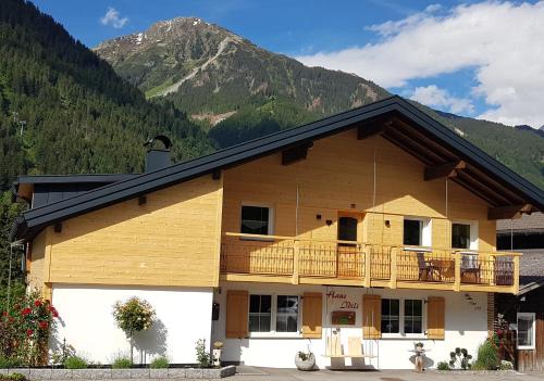 Sankt Gallenkirch Apartment | Haus Idili