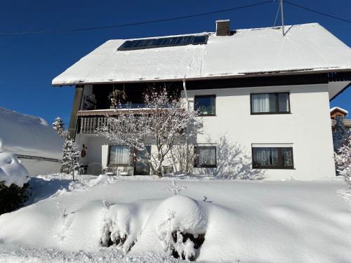 Schwarzenbach Apartment | Haus Janßen-Wehrle