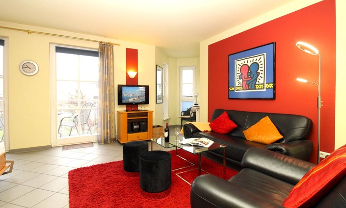 Ostseebad Kuhlungsborn Apartment | Haus Olymp WE 10: modern 1-room apartment close to the beach