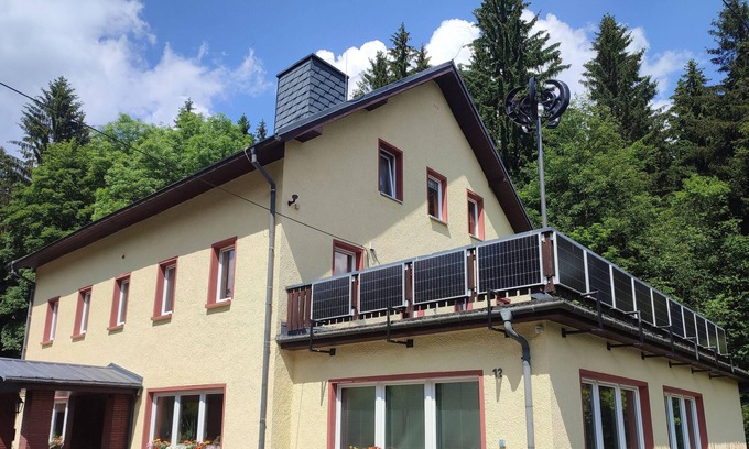 Baerenstein Apartment | Haus Wiesenbaude Fewo 2