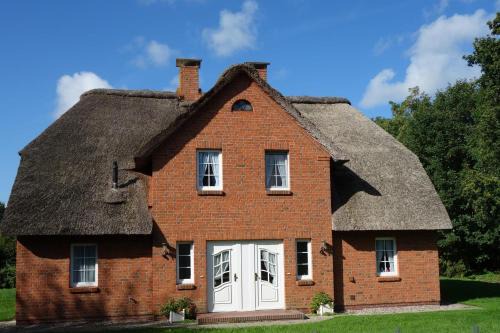 Tating House | Haushälfte Luv und Lee