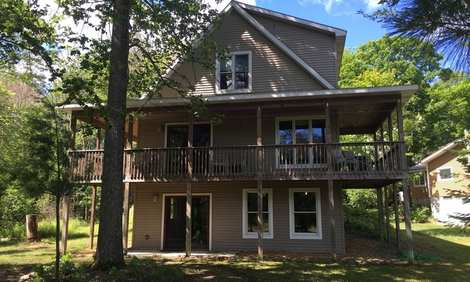 Lake Ann House | Have your first cup of coffee where Lake Ann meets The mouth of The Platte River