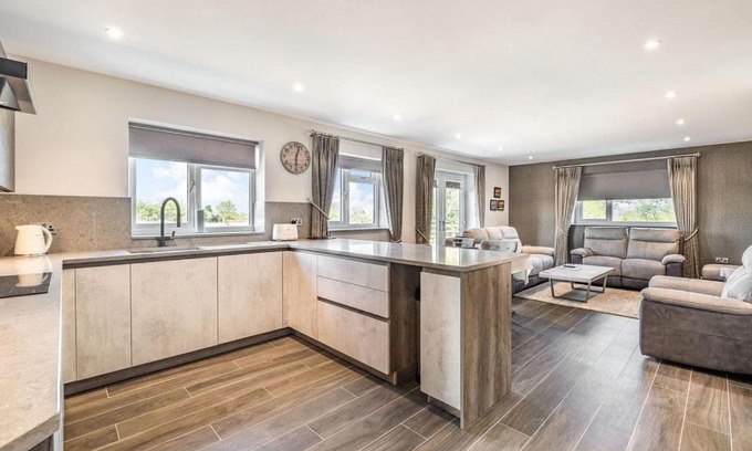 Blackburn House | Haven Cottage