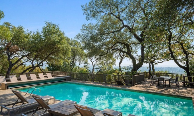 Alta Vista Homeowners Association House | Haven: Heated Pool & Hot Tub, Gigabit, Lux Design