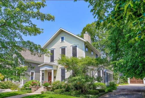 Grand Haven House | Haven on Howard