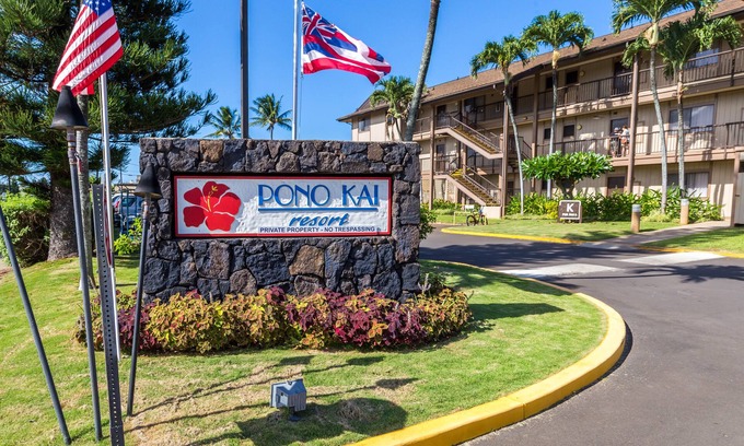 Kapaa Condo | Hawaii Kauai- 1 Bedroom Ocean Front Condo on Kauai Bike Path - Pono Kai