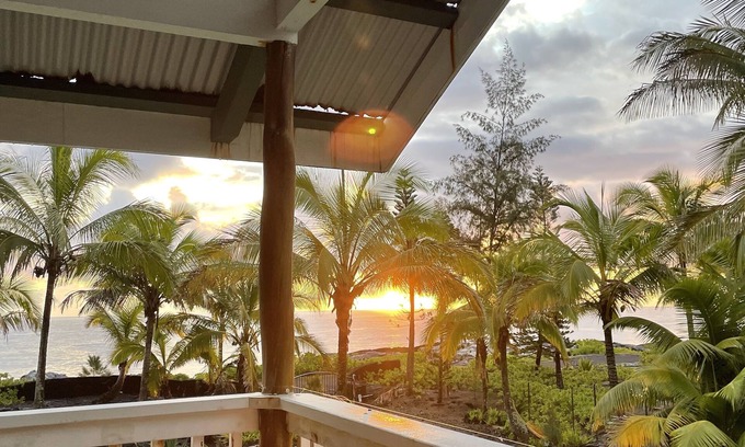 Keaau House | Hawaii Life Rentals Presents Hale Honu