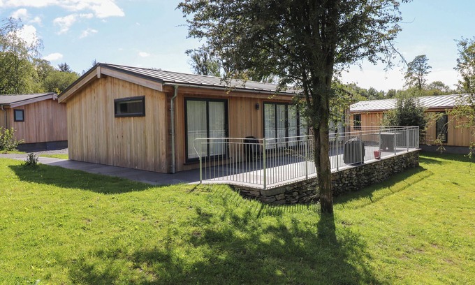 Haverthwaite Cottage | HAWTHORN CROFT, pet friendly, with a garden in Haverthwaite