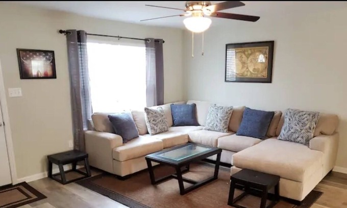 Thomasville House | Hayden's Getaway: Sleep 6, Charming & Spacious